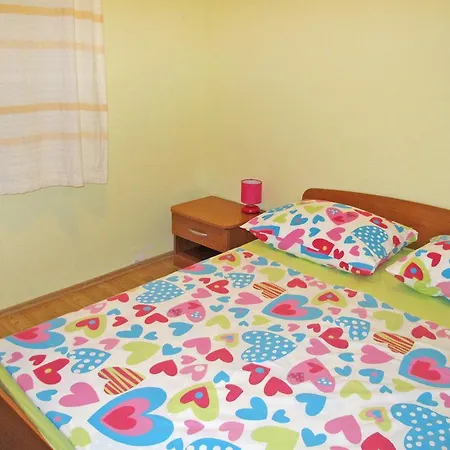 Haus Nika 202s *